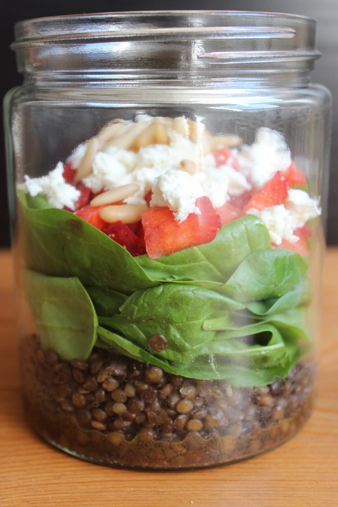 evchenkocht - Frühlingshafter Linsensalat mit Spinat und Erdbeeren 