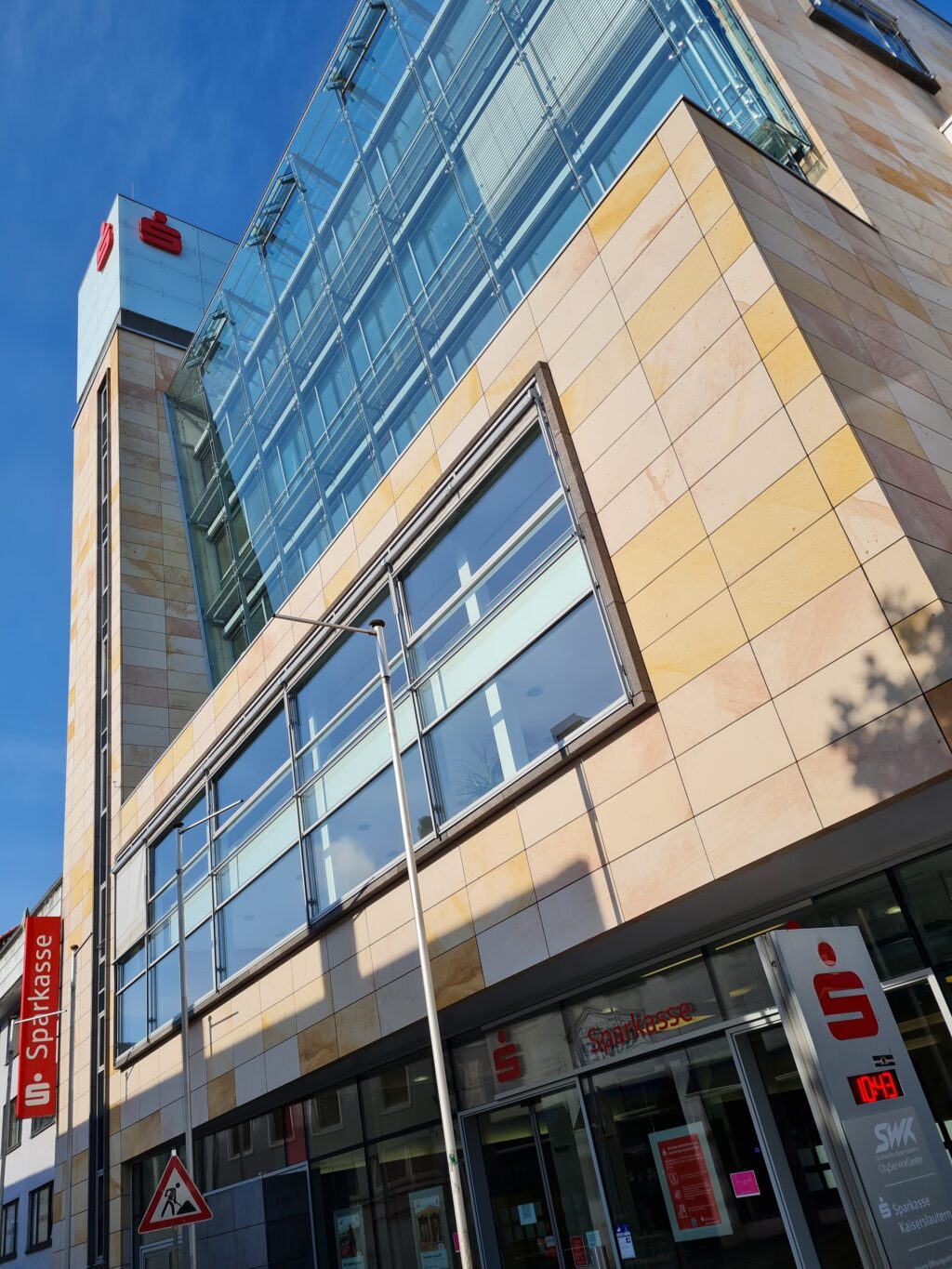 Fusion jetzt auch technisch umgesetzt: Die Fusionssparkasse nun mit ...