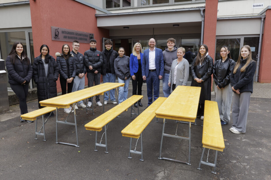 Sparkasse Kaiserslautern besucht Landstuhler Gesamtschule