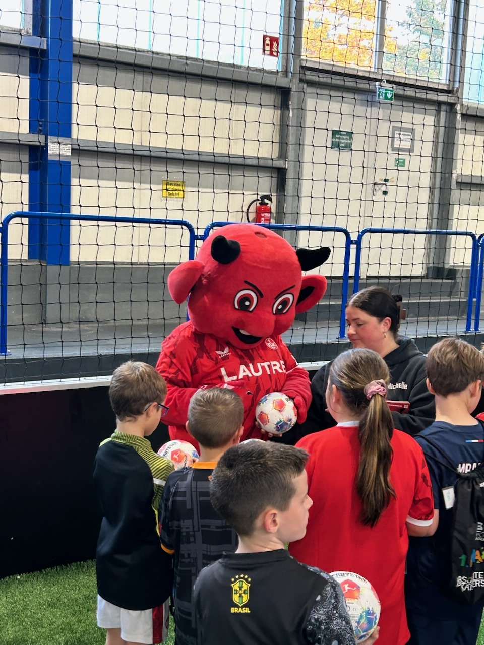 Betzi und Kids beim KNAX Klub Tagescamp